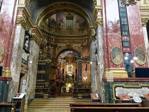 Orba Matki Boskiej Pocieszycielki w Bazylice Consolata w Turynie