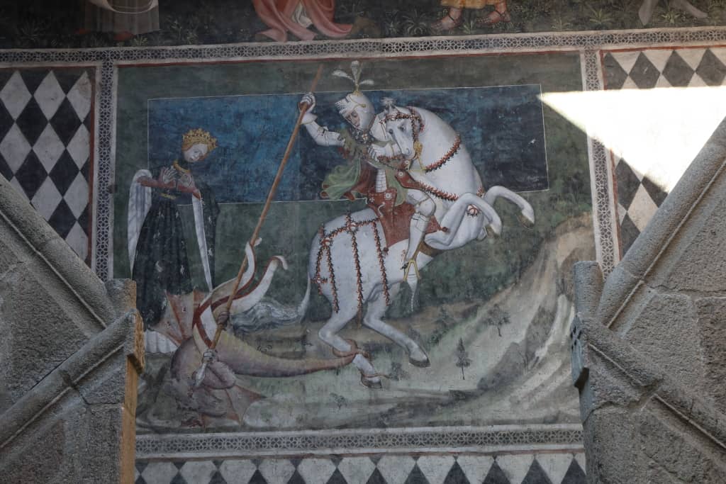 Fresk przedstawiający bitwę św. Jerzego ze smokiem