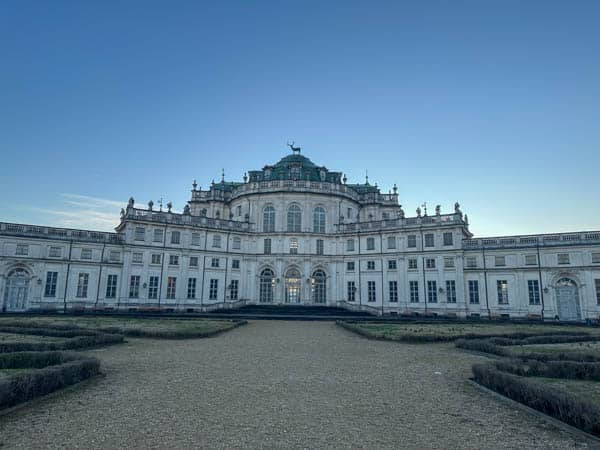 Palazzina di Caccia di Stupinigi w Piemoncie jako jeden z pałaców Residenze Sabaude wpisany na listę dziedzictwa kultury UNESCO