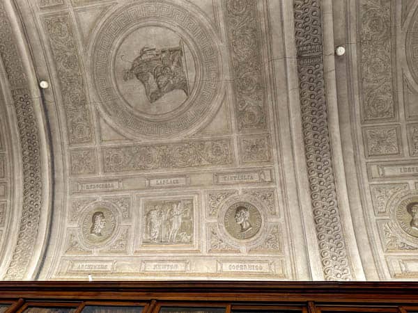 Sufit z freskami w Bibliotece Królewskiej w Turynie